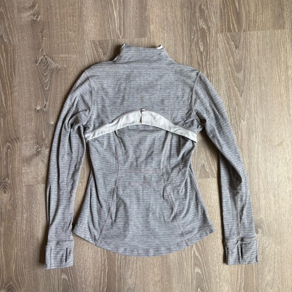 Lululemon Define Jacket - Picture 2 of 3